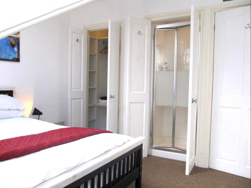 The Hideaway, Victorian Townhouse Apartment With Parking Plymouth Eksteriør bilde